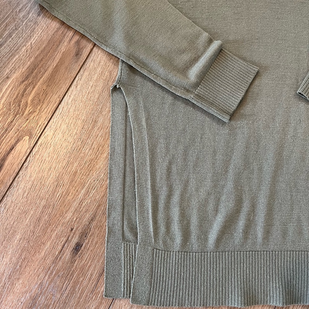 H&M tunic - Picture 2 of 3